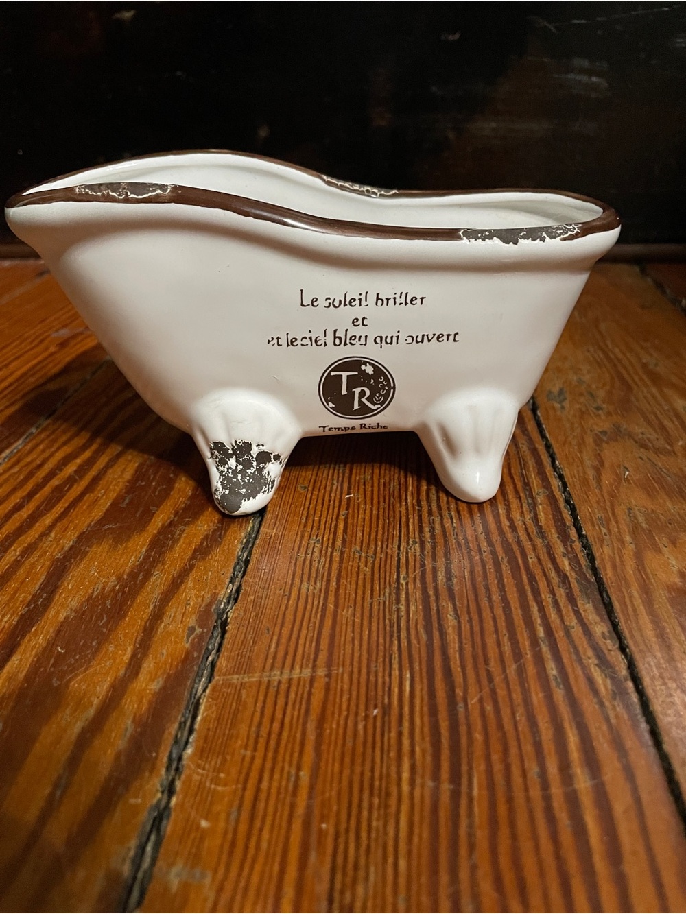 Ceramic planter soap dish